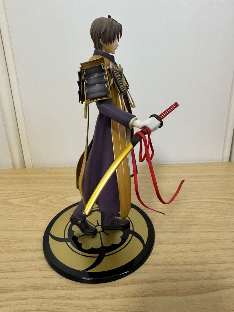 刀剣乱舞-ONLINE- へし切長谷部 1/8スケールフィギュア