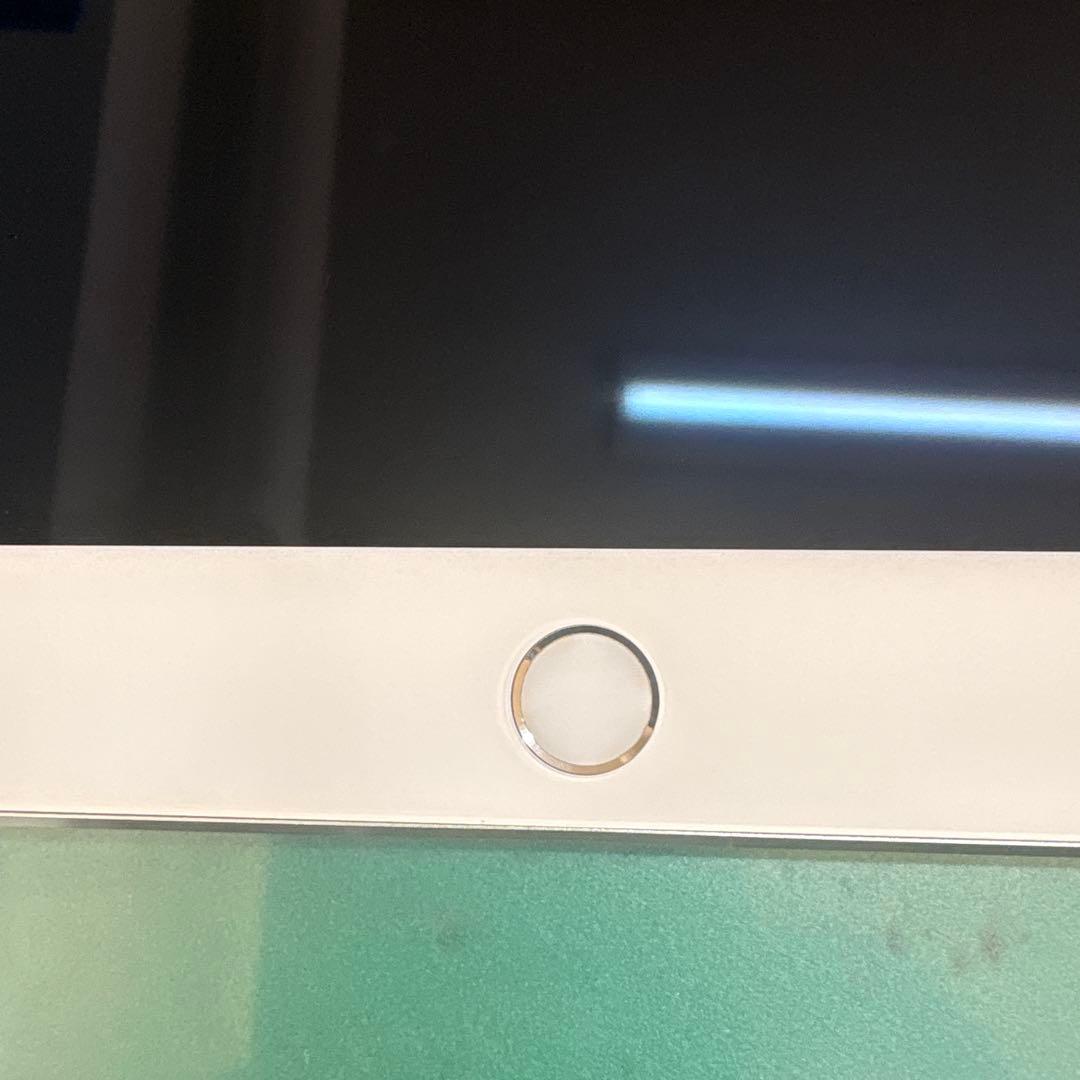 ジャンク品Apple iPad Pro9.7 128G 本体
