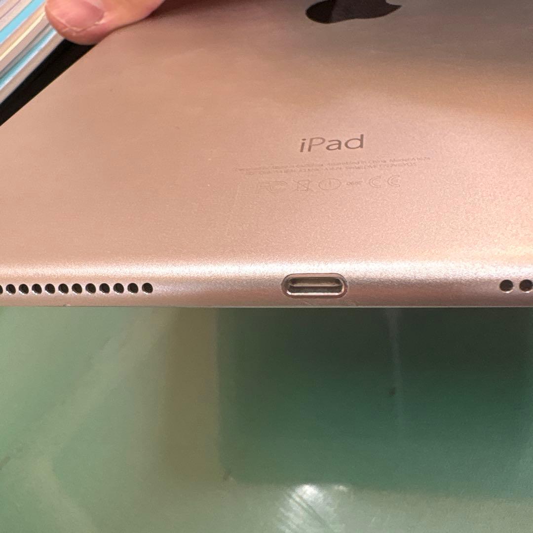 ジャンク品Apple iPad Pro9.7 128G 本体