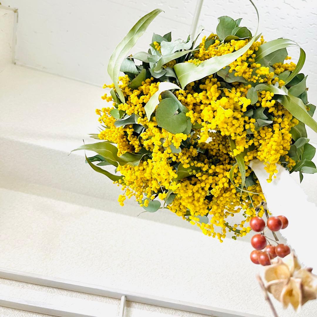 フライングリース　ミモザ　ユーカリ