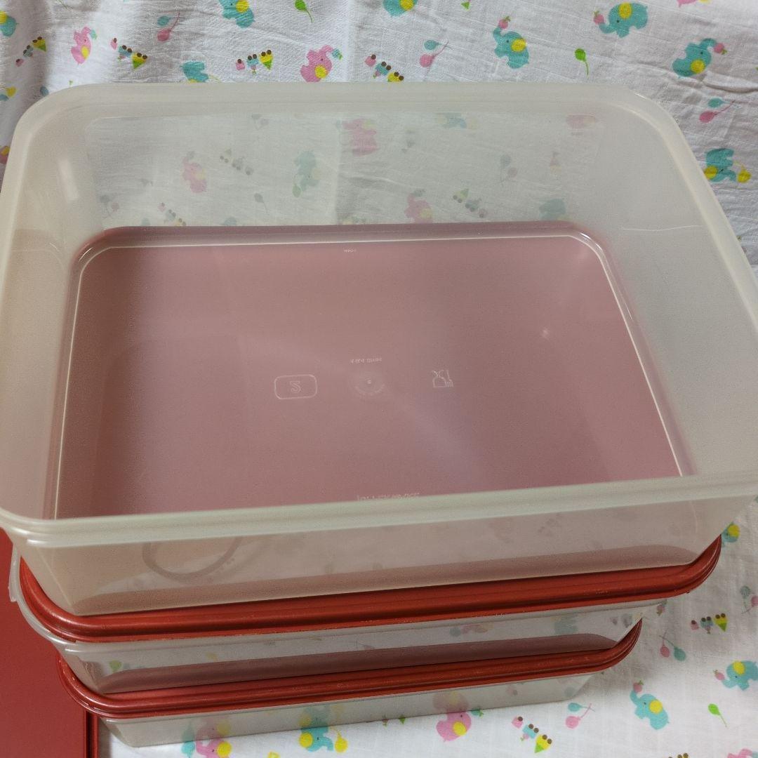 Tupperware　保存容器3個セット