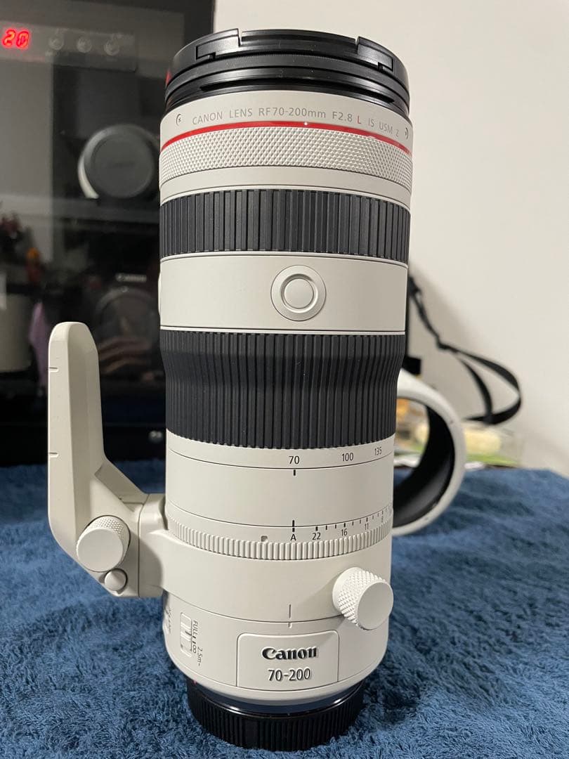6日間の短期間出品Canon RF70-200mm F2.8L IS USM Z