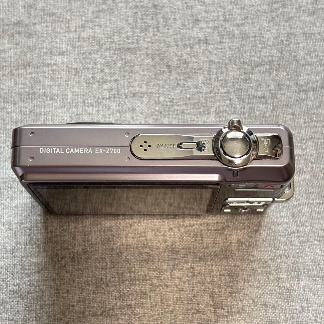 CASIO EXILIM 7.2メガピクセル コンパクトデジタルカメラ