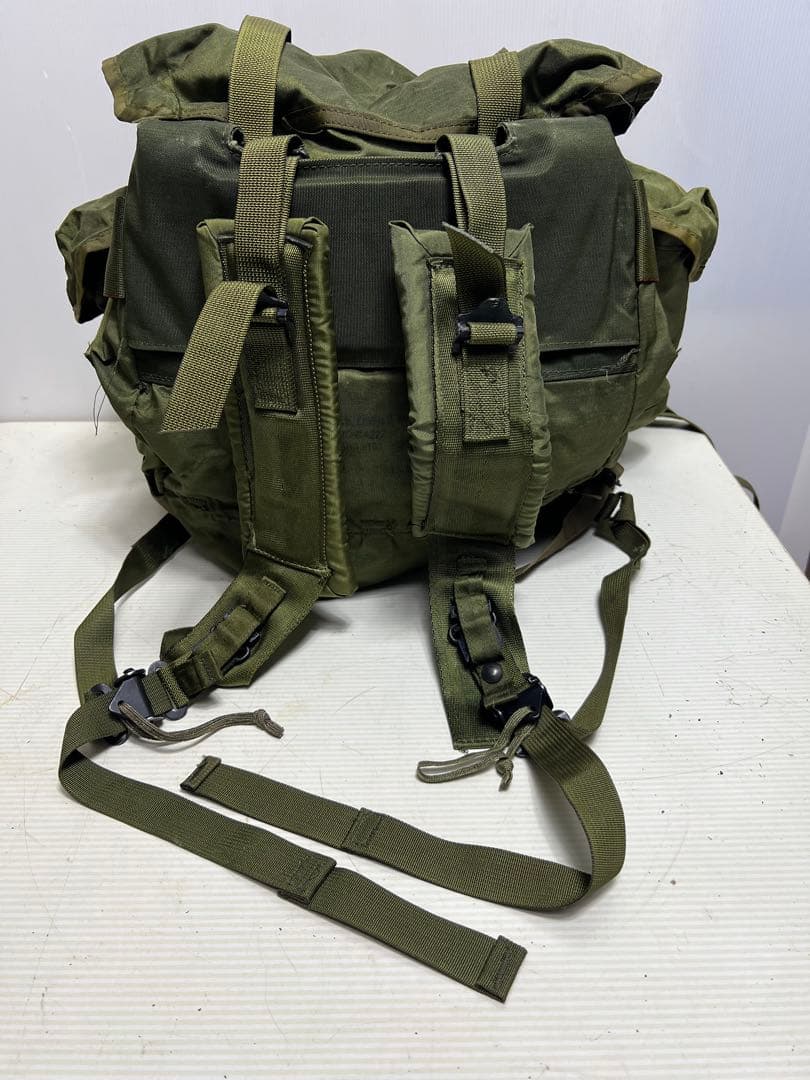 ミリタリーDEAD STOCK アメリカ軍 LC-2 アリスパック Medium