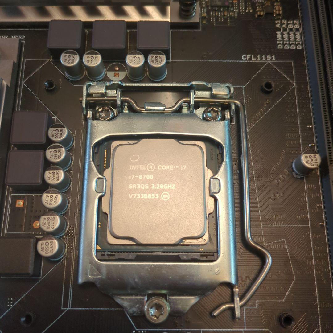 Intel core i7 8700 マザボ ddr4メモリー16gbセット