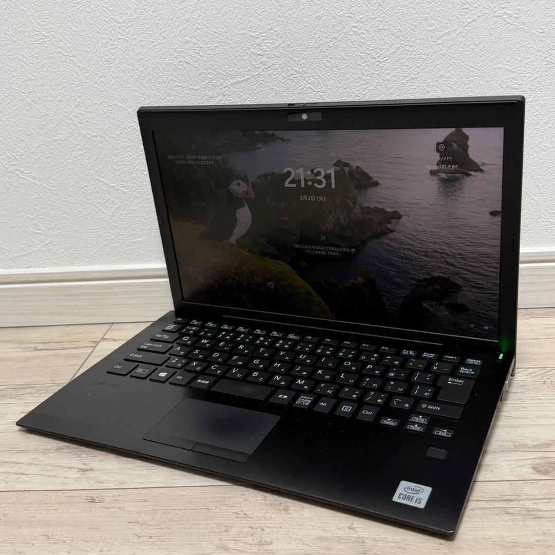 手頃価格♫オススメ♩ 11世代 Core i5 富士通 8G 256G 顔認証