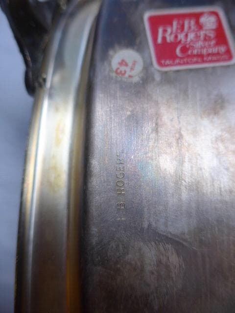米国老舗 F.B. Rogersの銀のライオン足とライナー付 バターディッシュ