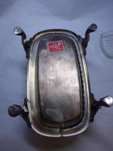 米国老舗 F.B. Rogersの銀のライオン足とライナー付 バターディッシュ