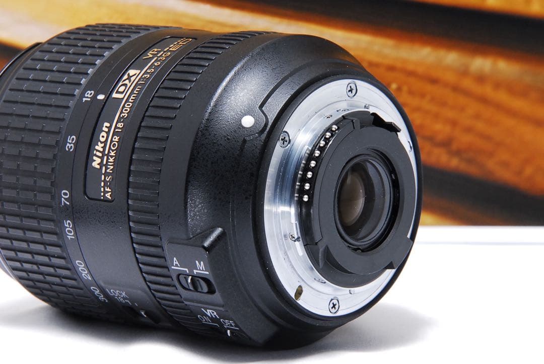 【訳あり特価 】Nikon AF-S 18-300mm 広角 超望遠 ポーチ