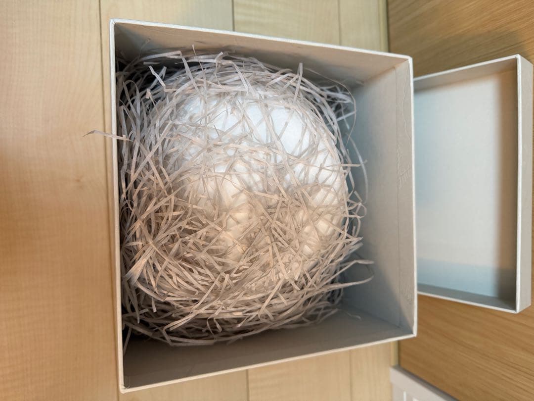 KAWS カウズ HOLIDAY JAPAN FUJI 富士山 グレー 箱入り