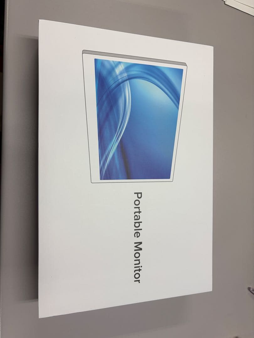 4K、ポータブルモニター、おまけ（ケーブル）付き