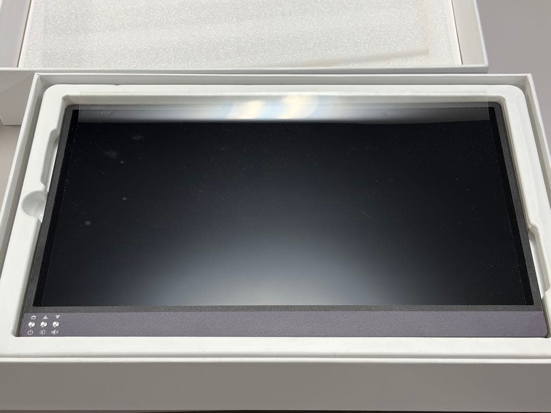 4K、ポータブルモニター、おまけ（ケーブル）付き