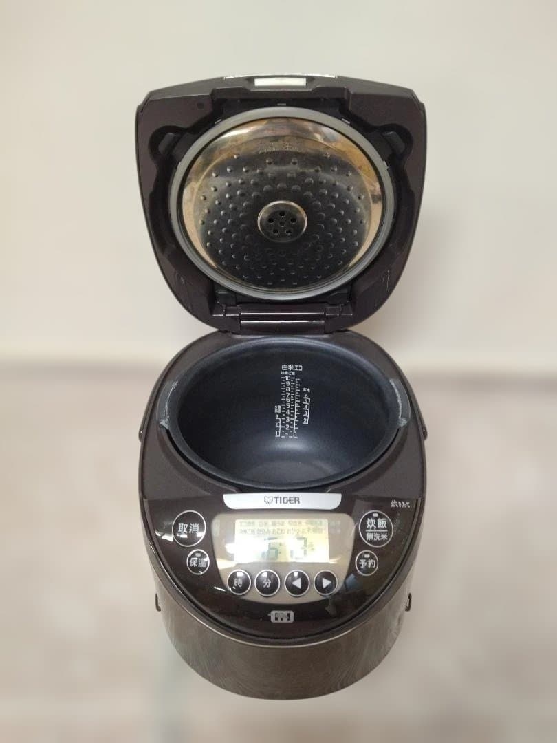 お*ん様 【2023年製】タイガー IHジャー炊飯器 1升炊き JPW-D180