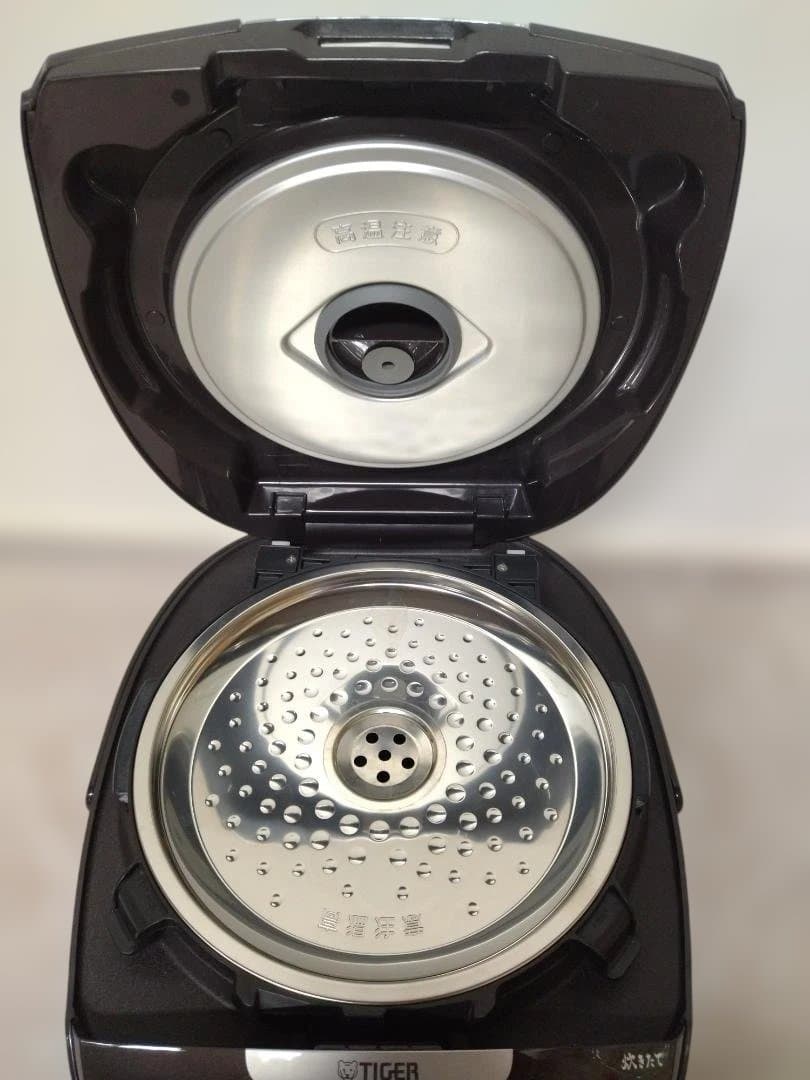 お*ん様 【2023年製】タイガー IHジャー炊飯器 1升炊き JPW-D180