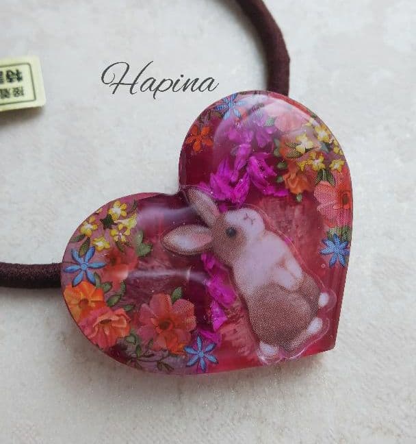 お花畑のうさぎちゃんハートレジンヘアゴム