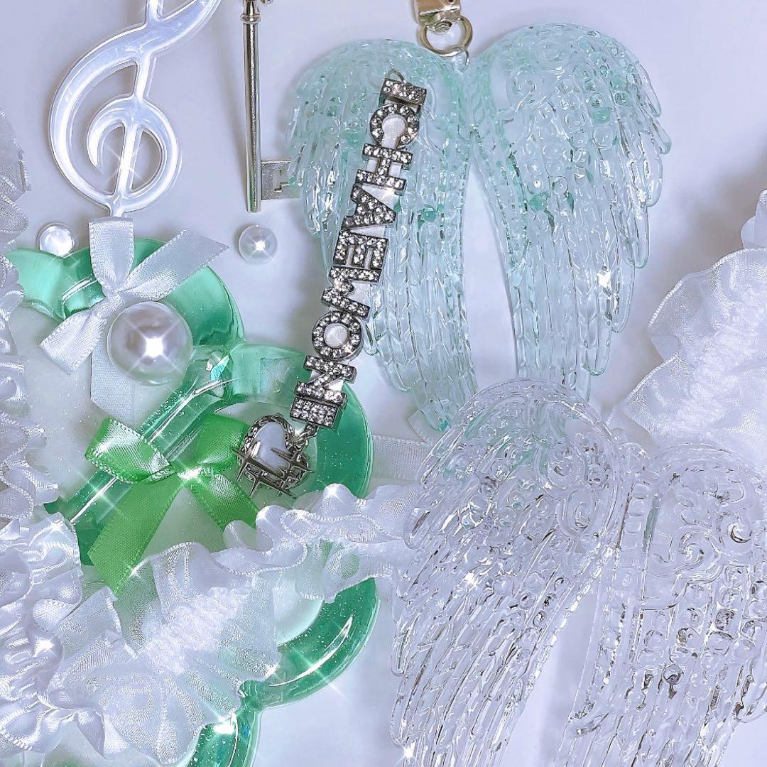 オーダーページ　ネームタグ　ネームキーホルダー　アルファベット　レザー