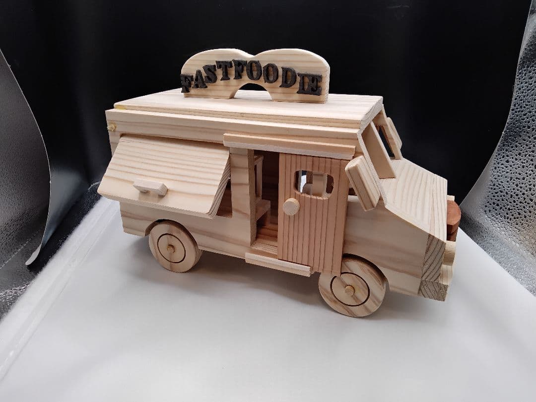 木製フードトラック FASTFOOD