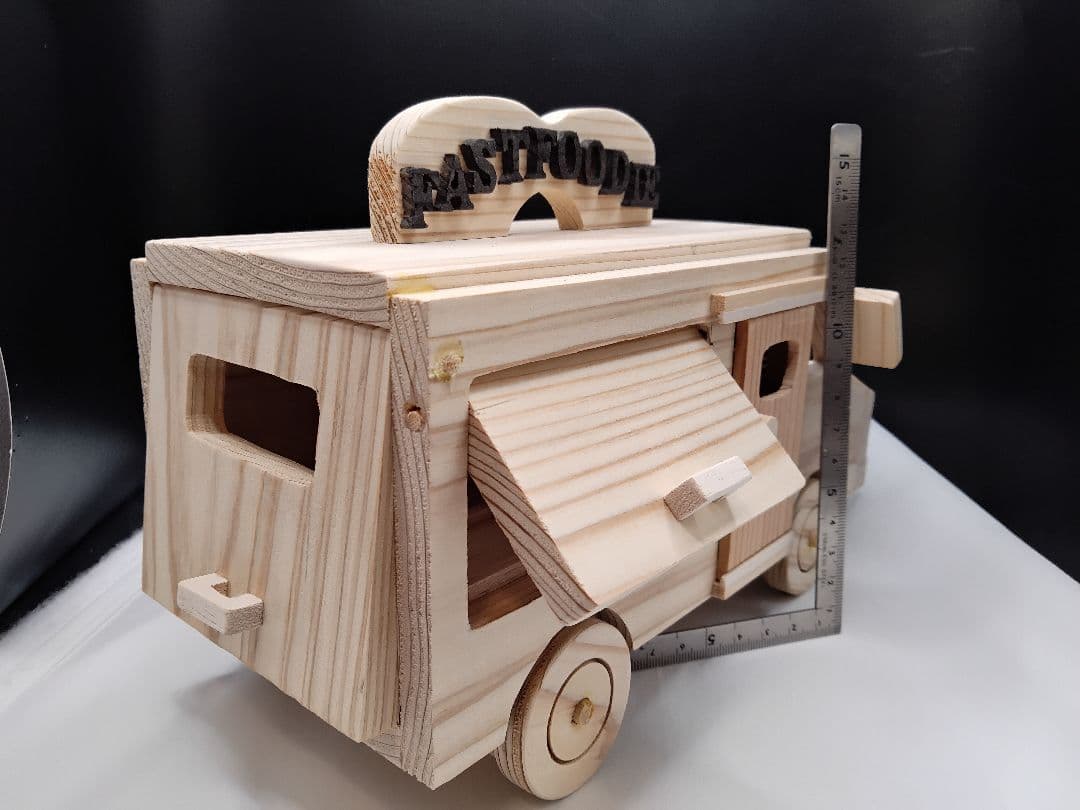 木製フードトラック FASTFOOD