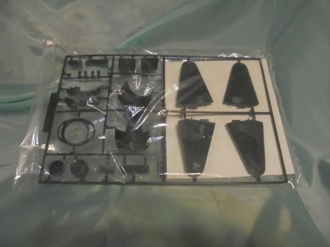 1/24バンダイ局地戦闘機 紫電改 プラモデルキット