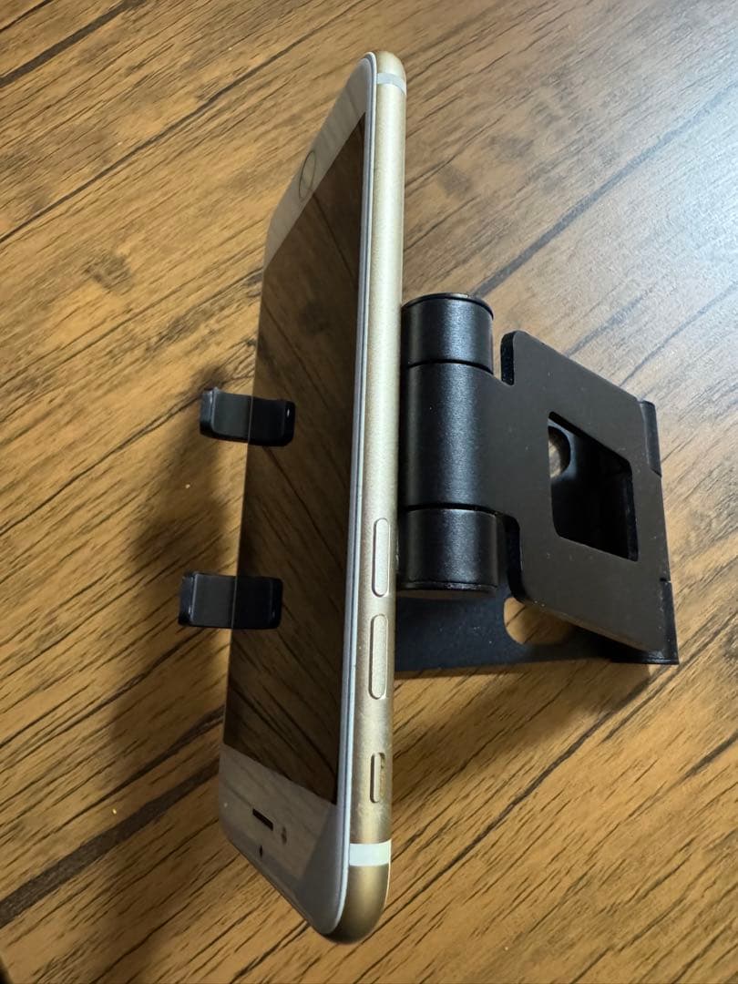 iPhone 7 ゴールド 128GB 本体のみ SIMフリー