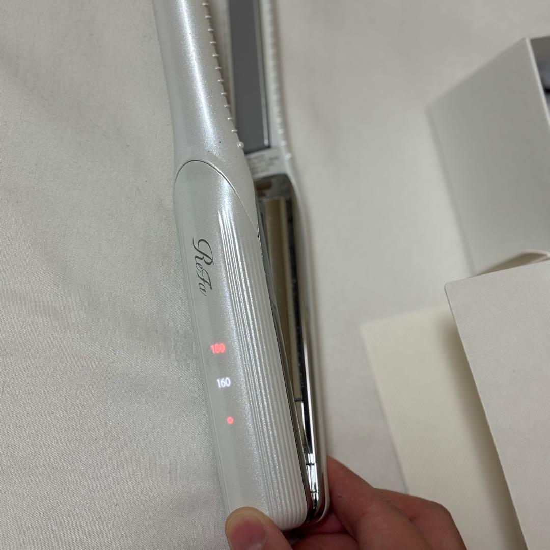 ReFa コードレスヘアアイロン