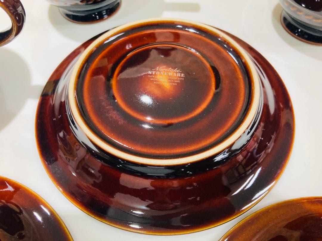 Noritake ストーンウェア製　コーヒーカップ　4組