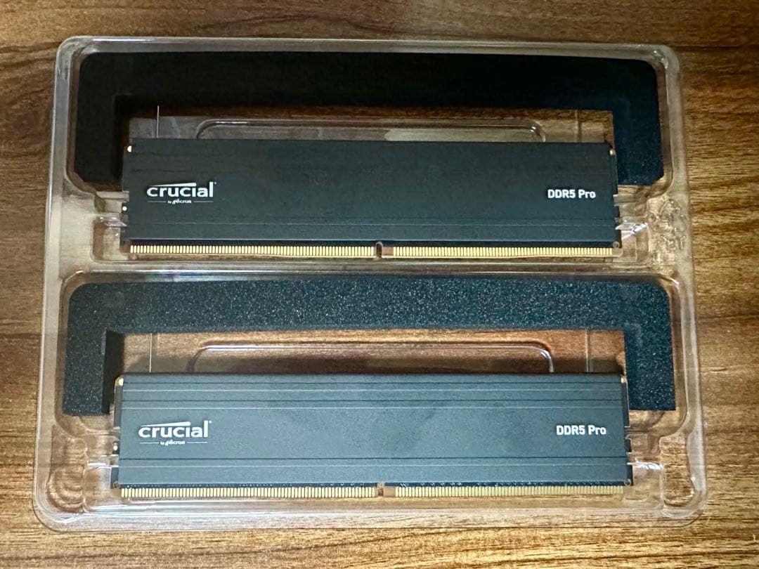 ✨美品✨ Crucial PRO メモリ 16GB×2枚 計32GB