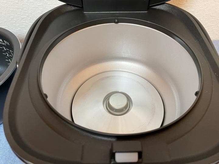 TIGER 炊飯器 遠赤黒特厚釜 3合炊き JBS-A055