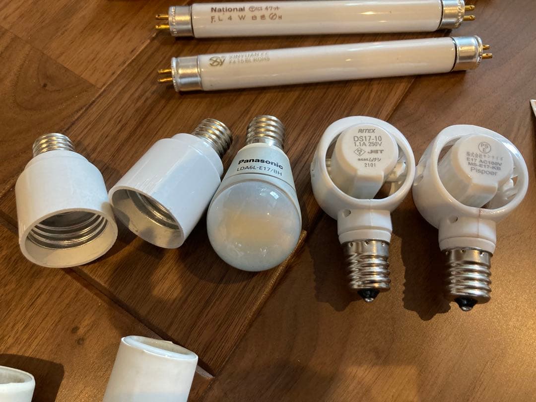 パナソニック 東芝 変換アダプターLED電球セット点灯管人感センサー クリプトン