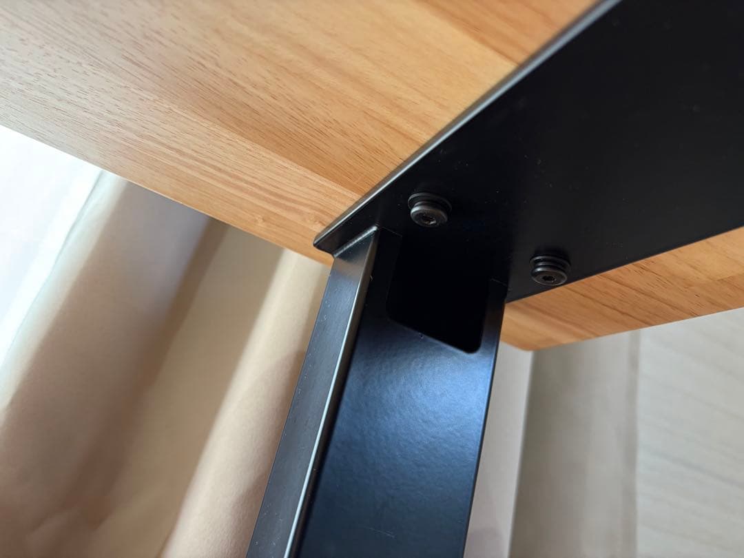 く*ろ様 THE TABLE / ラバーウッド ナチュラル × Black St