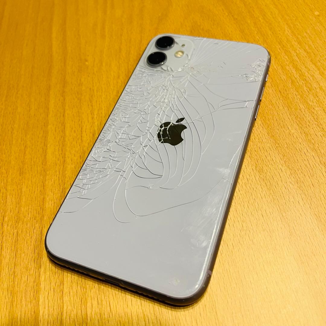 Apple iPhone11 パープル 動作可能　ジャンク品