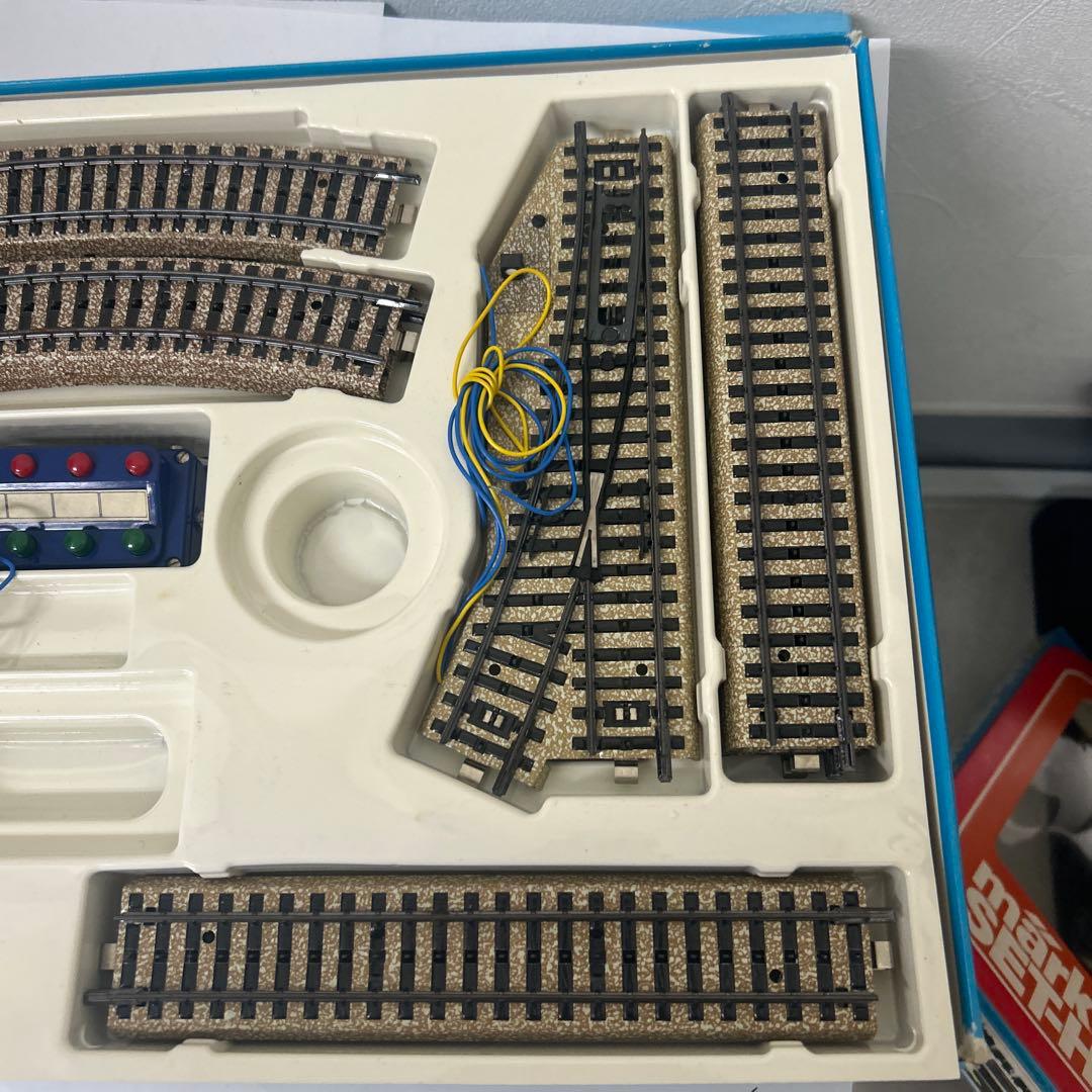 鉄道模型　　HOゲージ　２両編成セット、線路