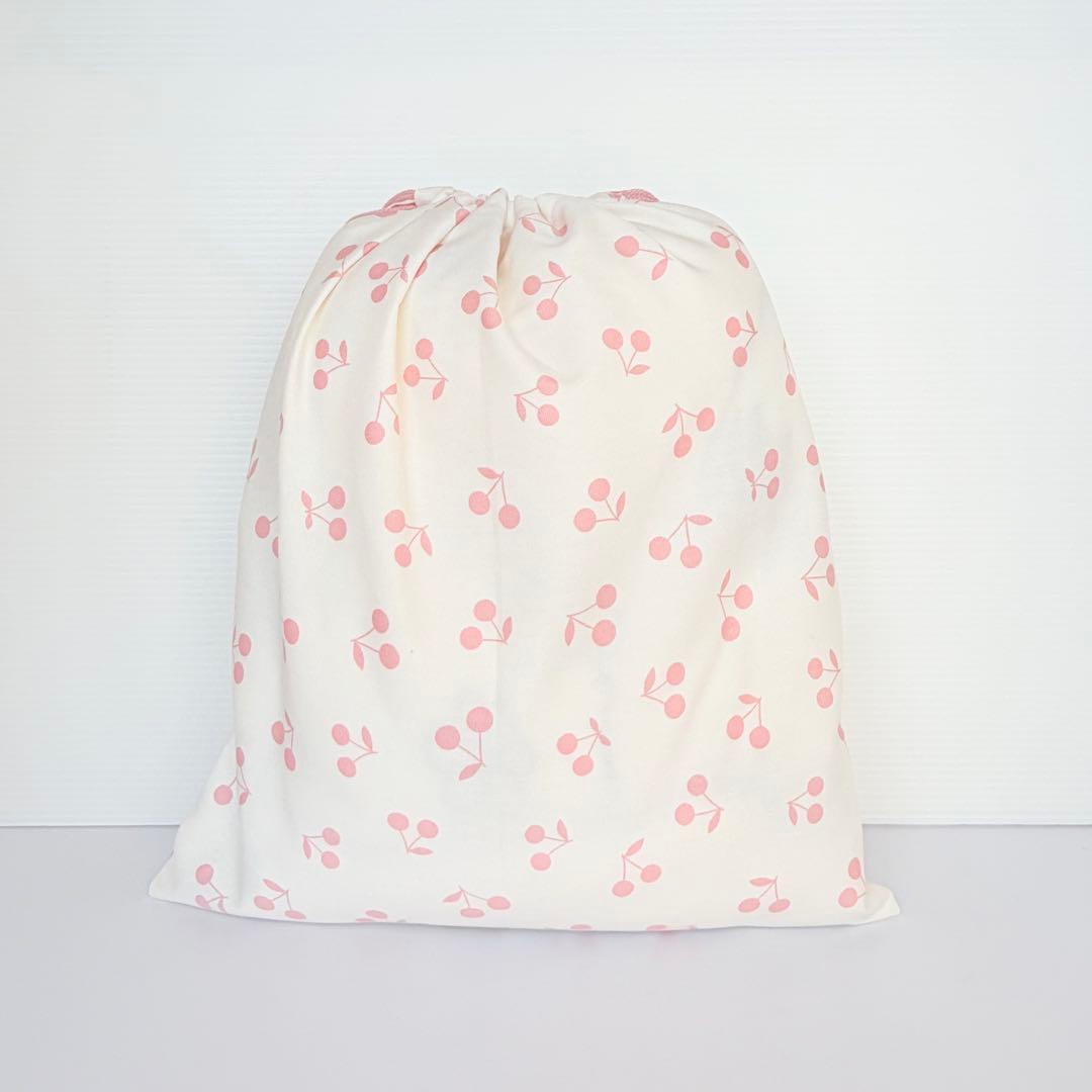 おり様　確認用　さくらんぼ　ホワイト　白地にピンク　着替え袋　ポケット