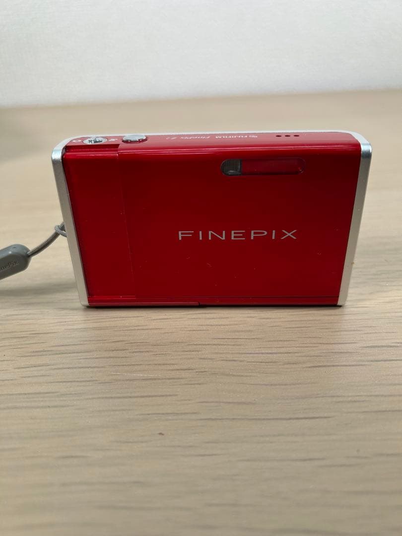 FUJIFILM FINEPIX Z2 レッド コンパクトデジカメ B221