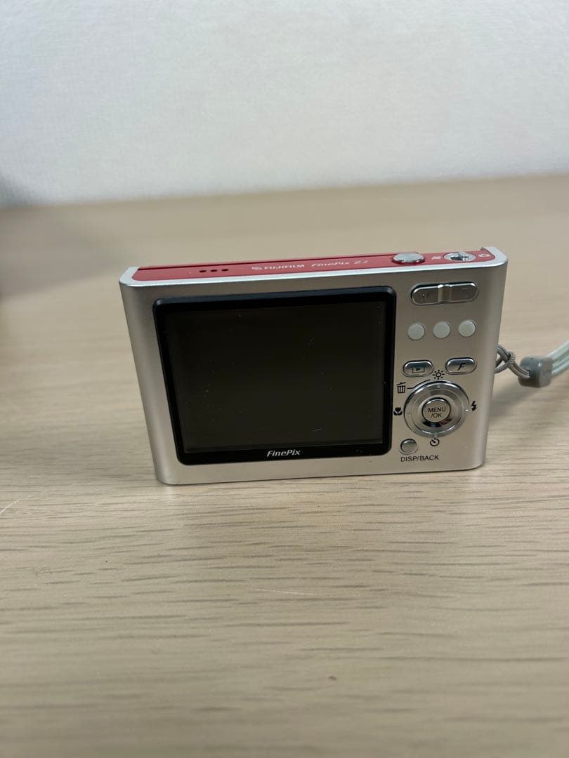 FUJIFILM FINEPIX Z2 レッド コンパクトデジカメ B221
