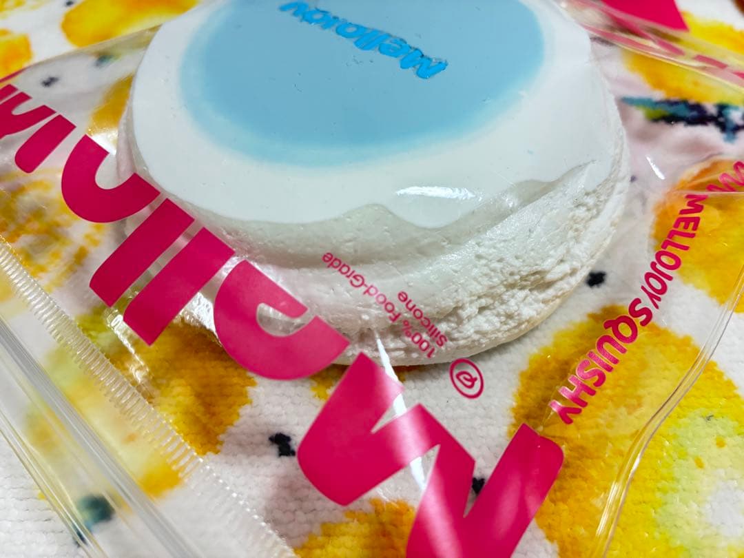 mellojoy メロジョイ　スフレ　シーソルト　クリーミークリーム　スクイーズ