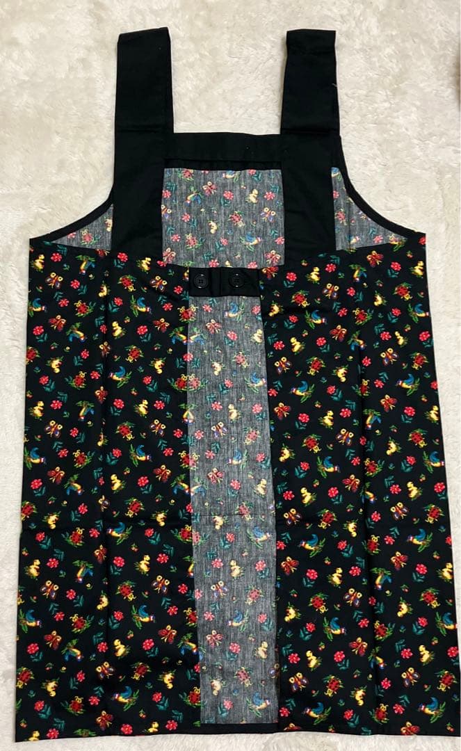 新品　未使用フェイラー　ハイジ　エプロン