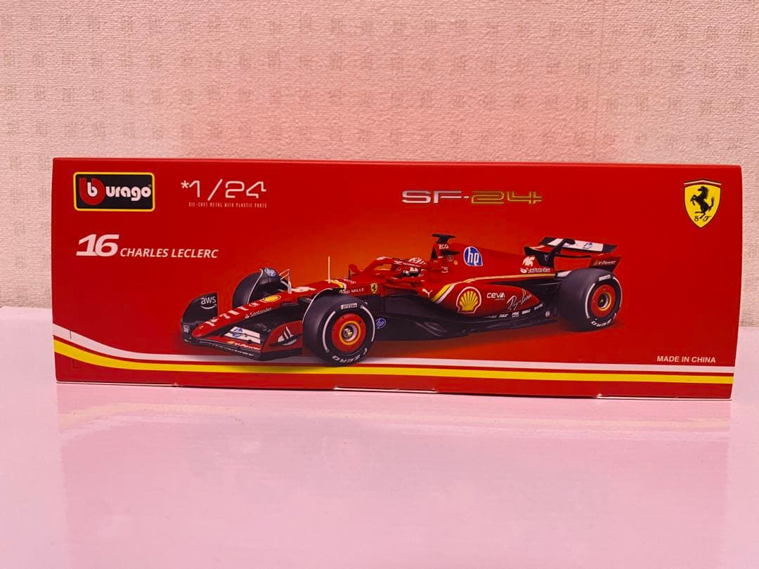 burago フェラーリ SF-24 シャルル・ルクレール 1/24