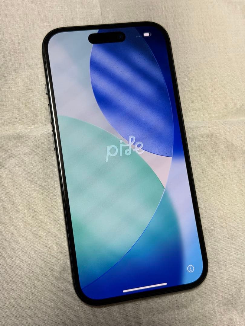 【美品】iPhone15 ブラック 128GB SIMフリー バッテリー85%