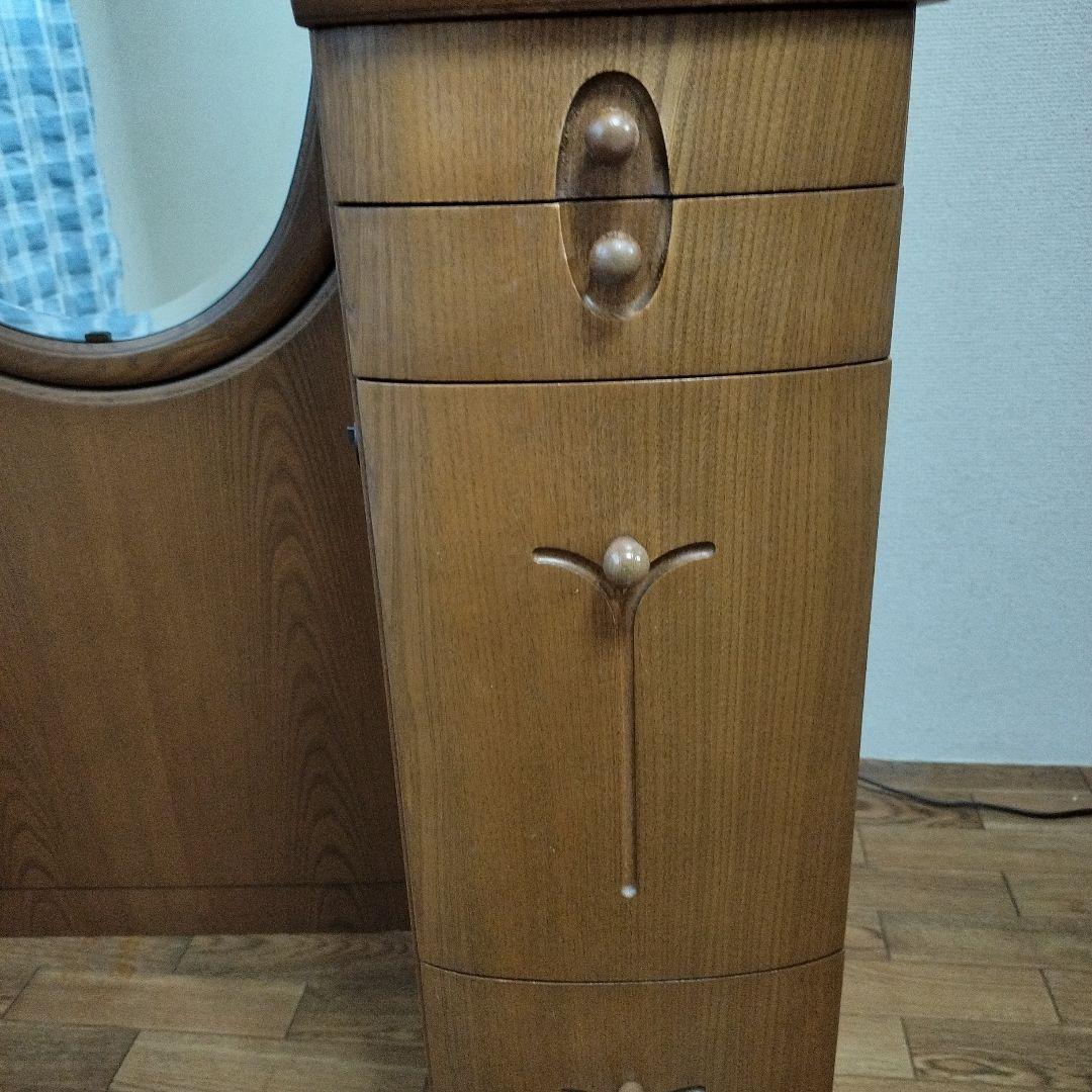 収納力抜群　高級　アンティーク　大塚家具　ドレッサー　 大容量！