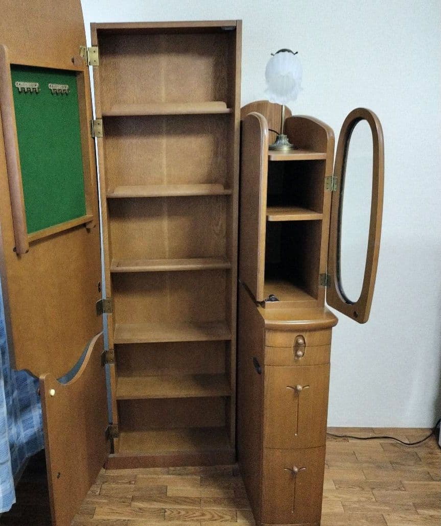 収納力抜群　高級　アンティーク　大塚家具　ドレッサー　 大容量！