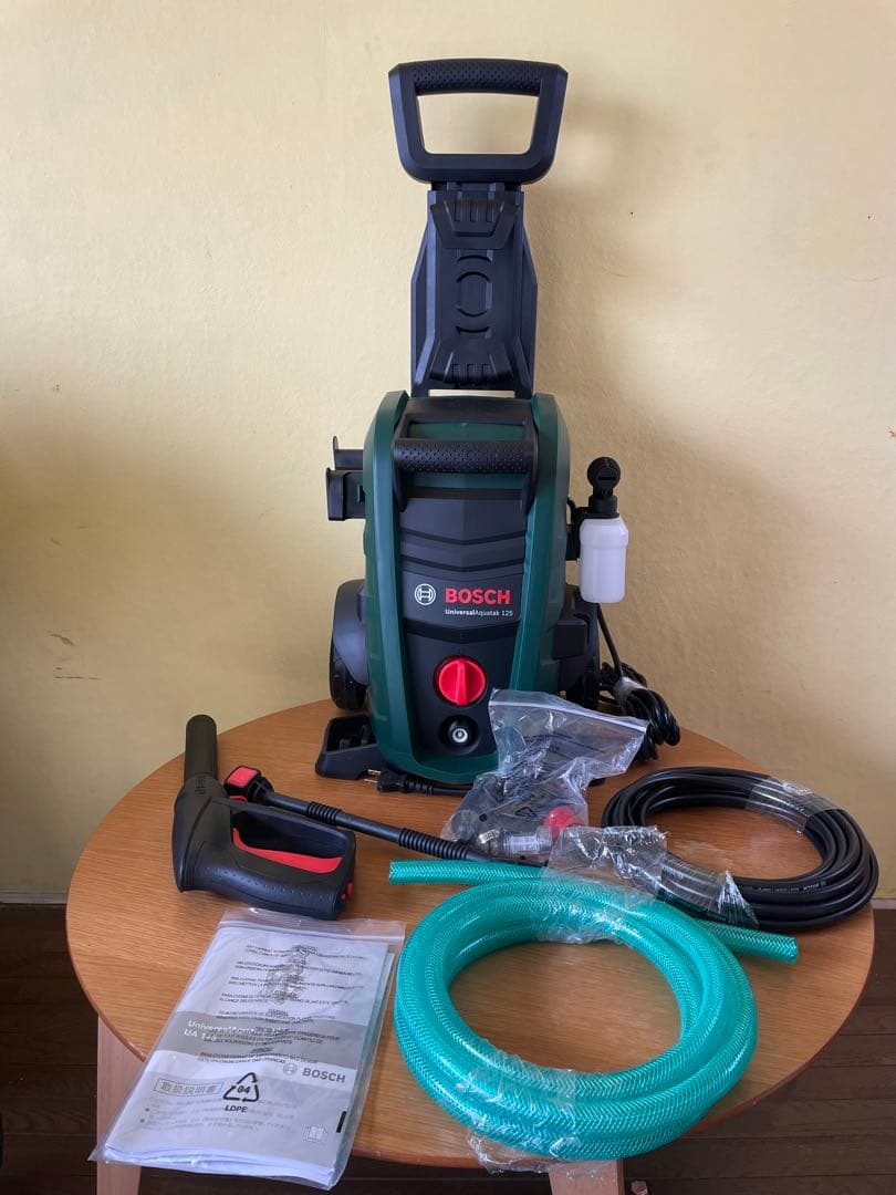 BOSCH 高圧洗浄機 Universalaquatak 125