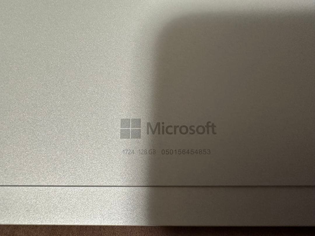 Windowsタブレット本体 Microsoft Surface Pro 4 i5 4GB