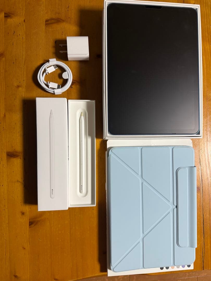 Apple iPad Air (第5世代) スカイブルー 本体