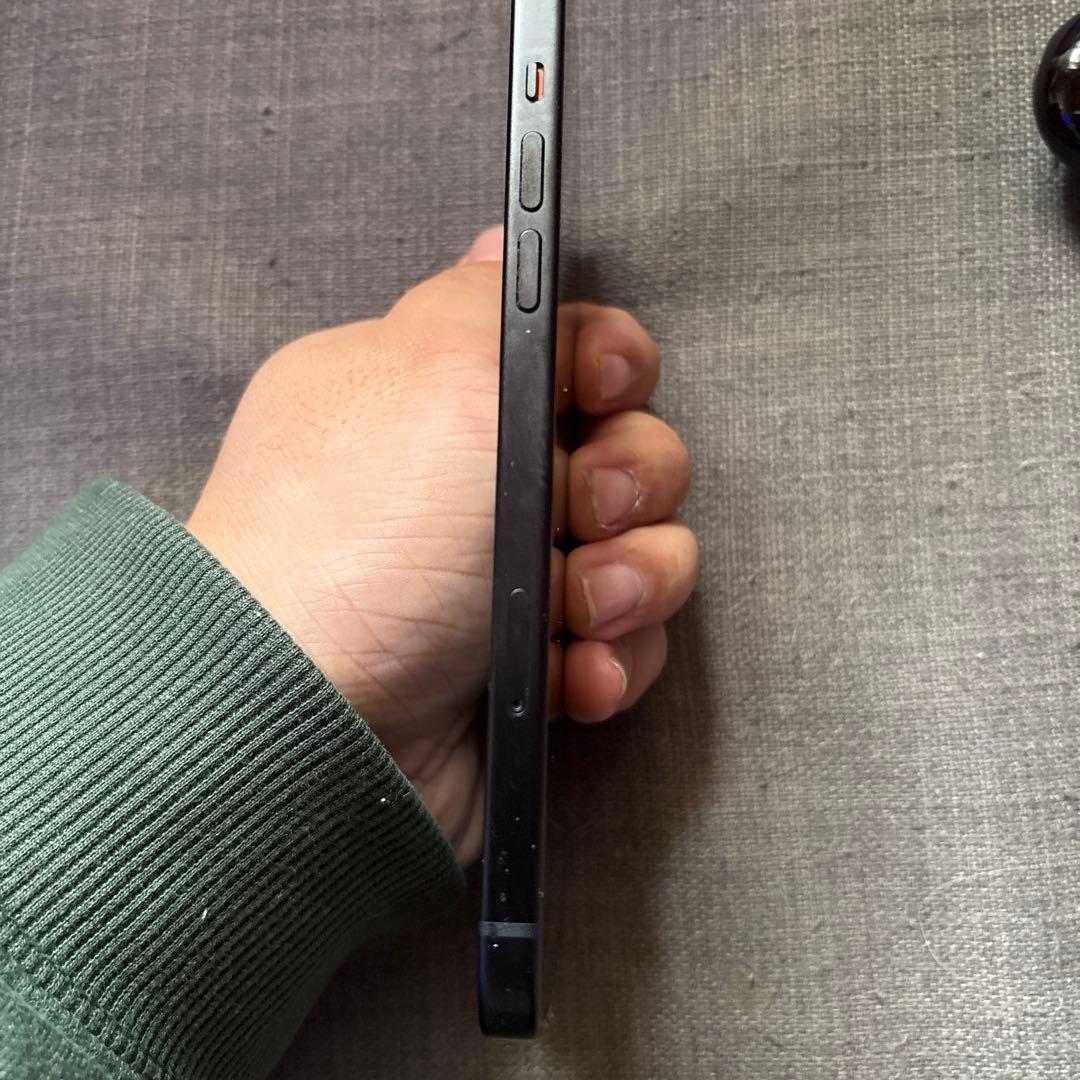 【美品】　iPhone15Plus 128GB ブラック　SIMフリー