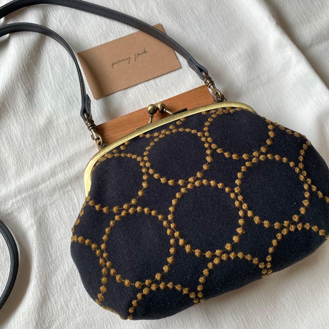 dop タンバリン ショルダーバッグ　ミナペルホネン ブラック