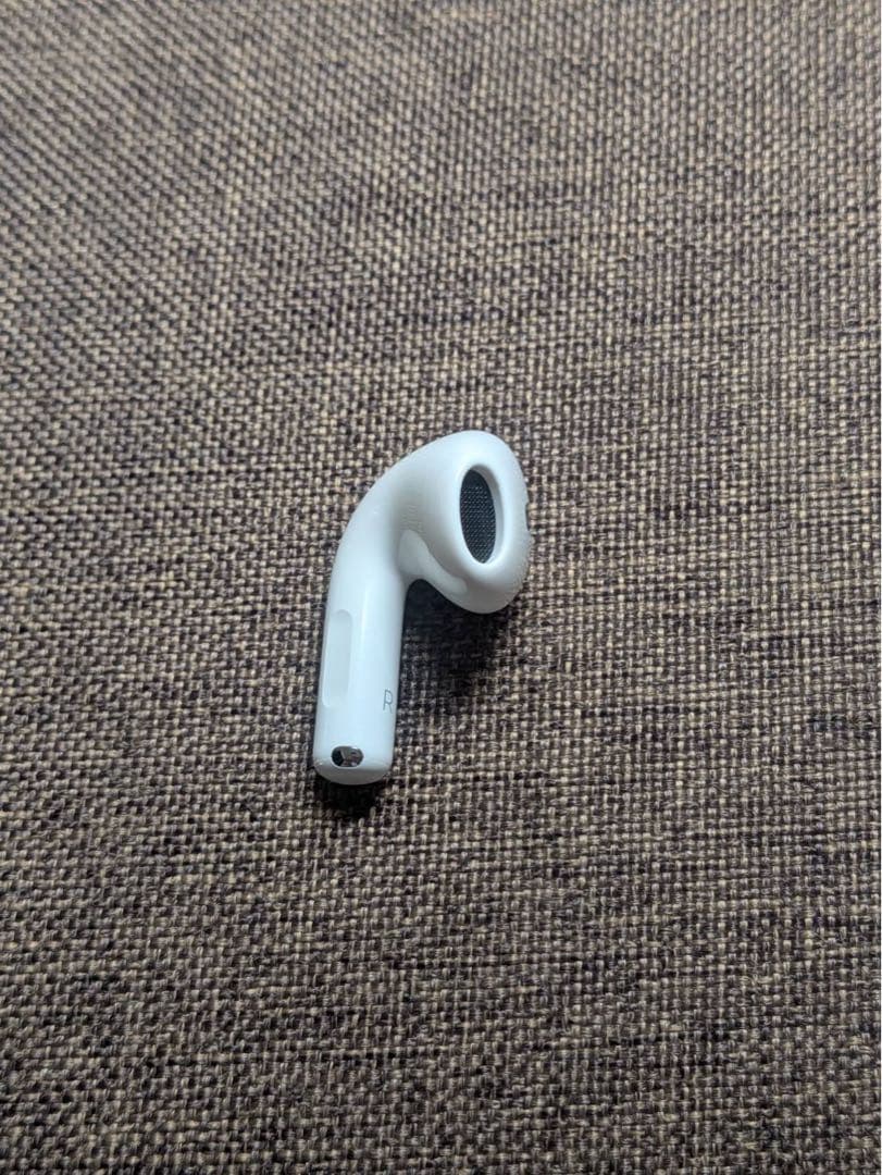 Apple AirPods 4世代 片耳 R 片方 右耳 1104