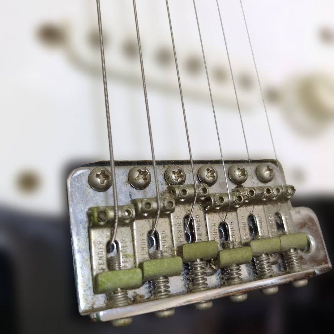 Fender Japan ストラトキャスター 日本製 フェンダー ロック