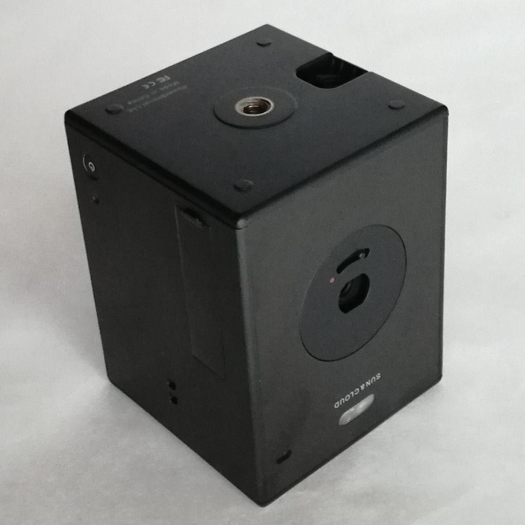 未使用品２台　蓄電不良サンアンドクラウド白と黒　　パワーショベルトイカメラ