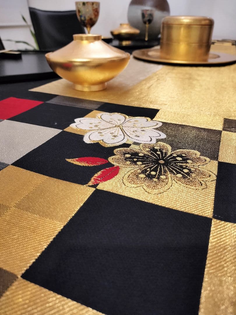 A651★逸品‼️豪華刺繍‼️ひな祭り‼️袋帯正絹テーブルランナー2m16cm